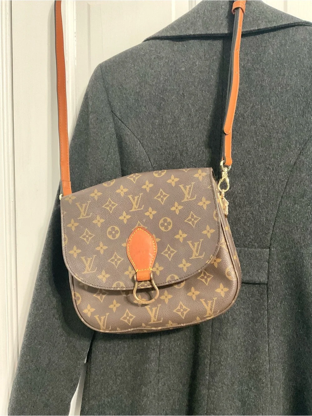 ✅Louis Vuitton GM size ST. CLOUD Monogram BAG - Picture 12 of 12